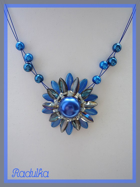 Blue perl flower